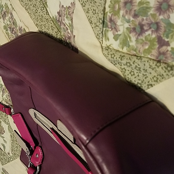 Coach Bag - Picture 9 of 16